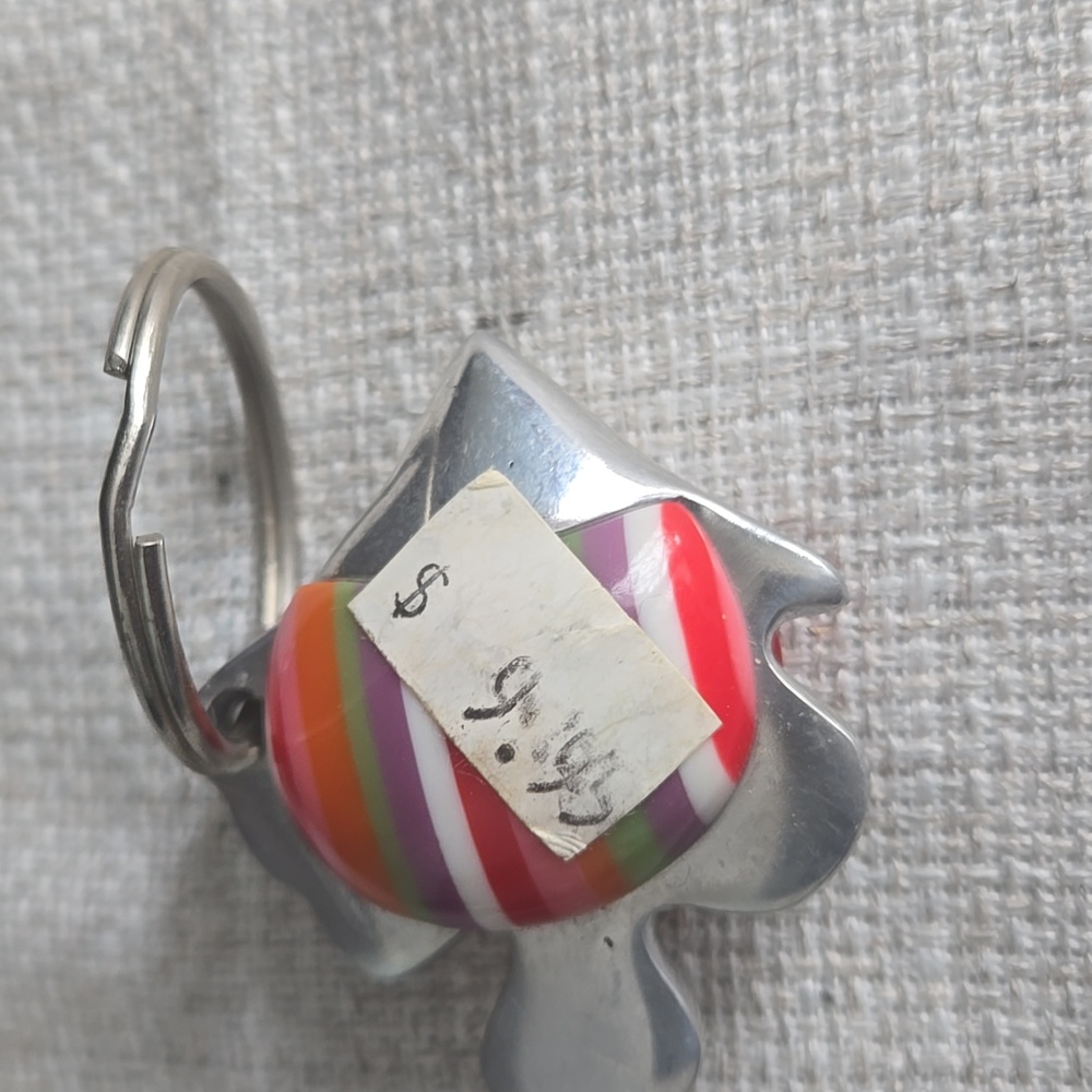 Colorful Fish Keychain - Picture 4 of 5